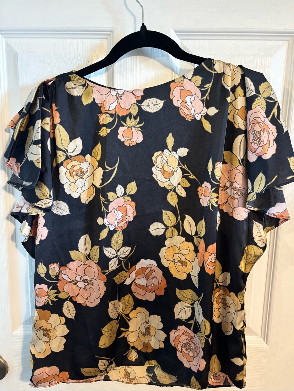 😍DR 2-Women’s Black Floral Short Sleeve Blouse - Elegant Rose Print Size Small